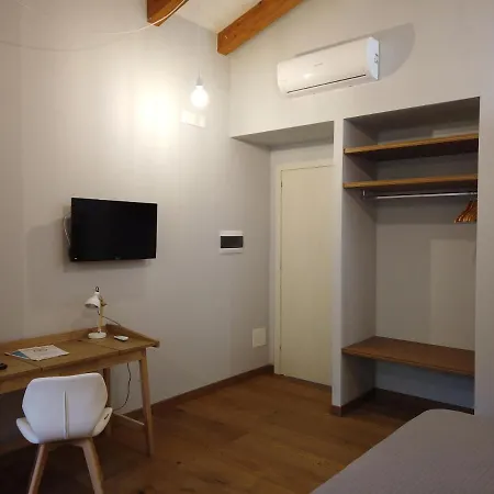 Il Mandorlo Alloggio per agriturismo Amantea