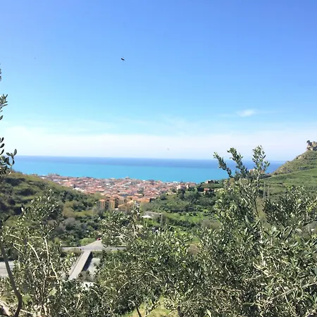 Il Mandorlo 아망테