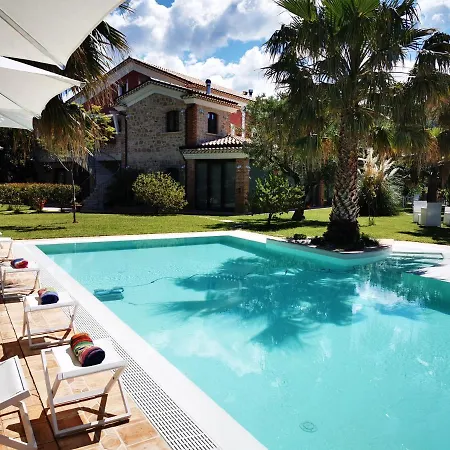 Il Mandorlo Farm stay