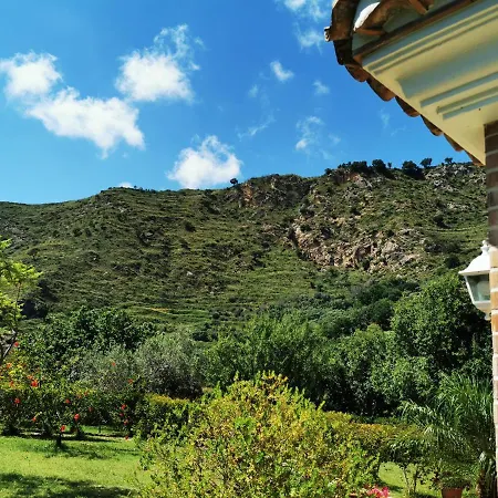 Il Mandorlo * Amantea