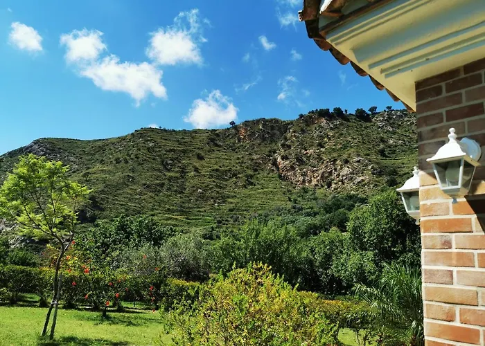 Il Mandorlo * Amantea