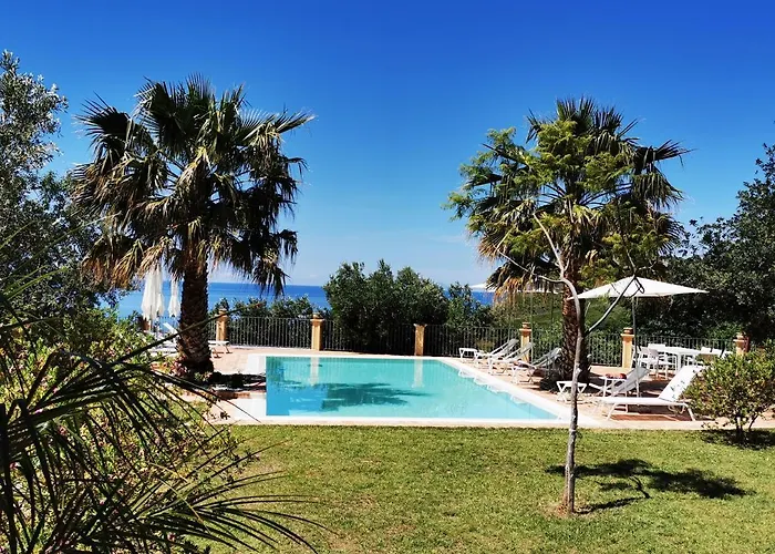 Il Mandorlo Alloggio per agriturismo *